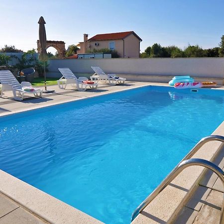 Apartment Tony With Private Pool Sukošan 外观 照片